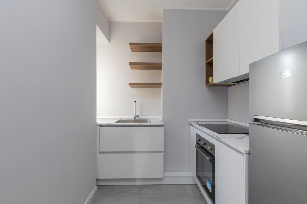 Luxury Apartment In Downtown - Curtatone 4 Milan Bagian luar foto