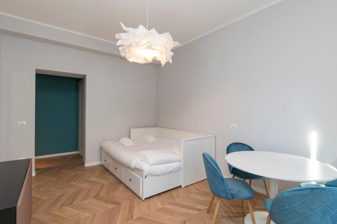 Luxury Apartment In Downtown - Curtatone 4 Milan Bagian luar foto